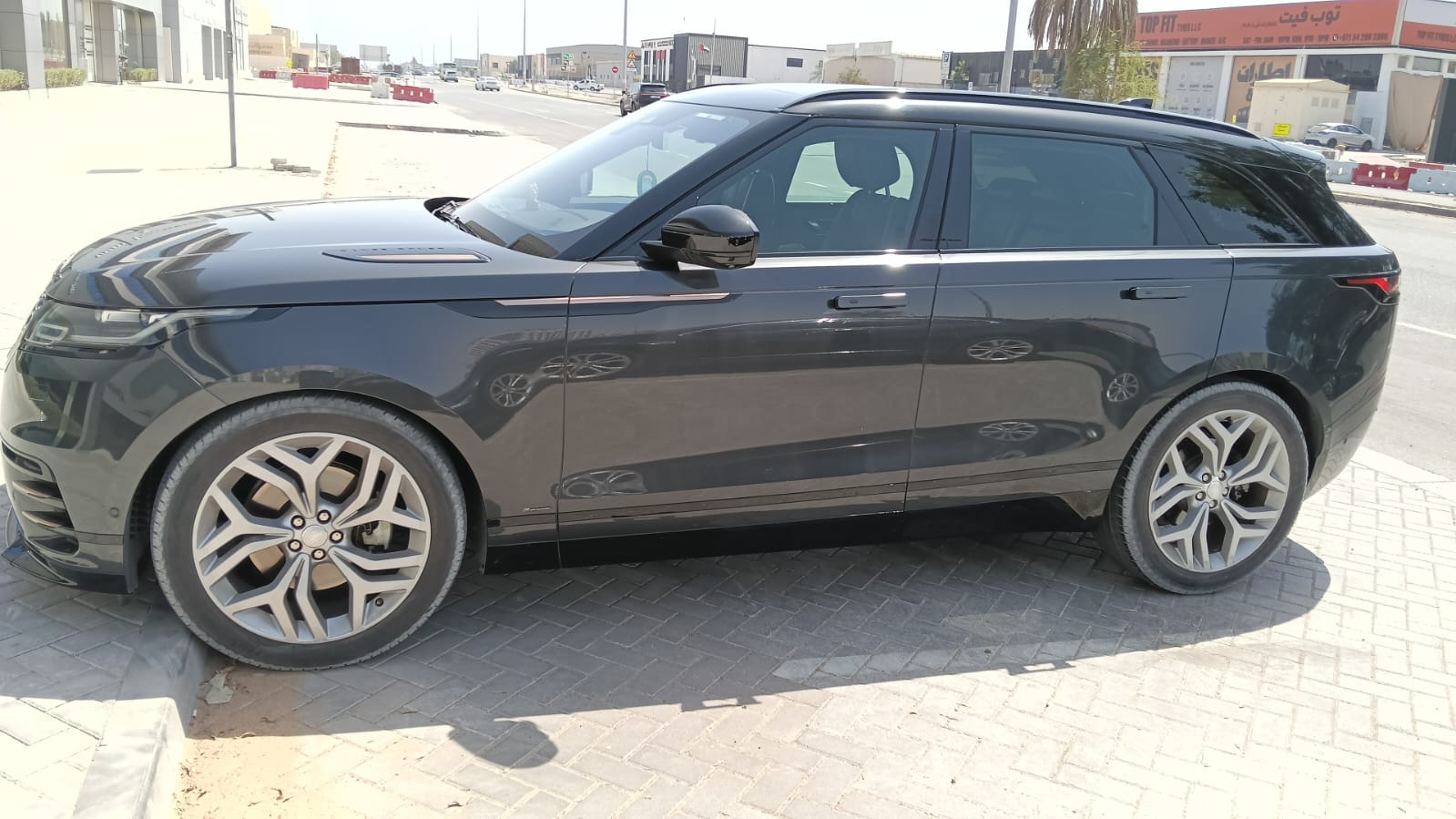 Donkergrijs Land Rover Range Rover Velar P250 Dynamic SE 2021